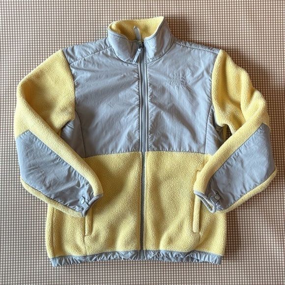 The North Face Denali Fleece Girl jacket. Yellow/gray. Size Large